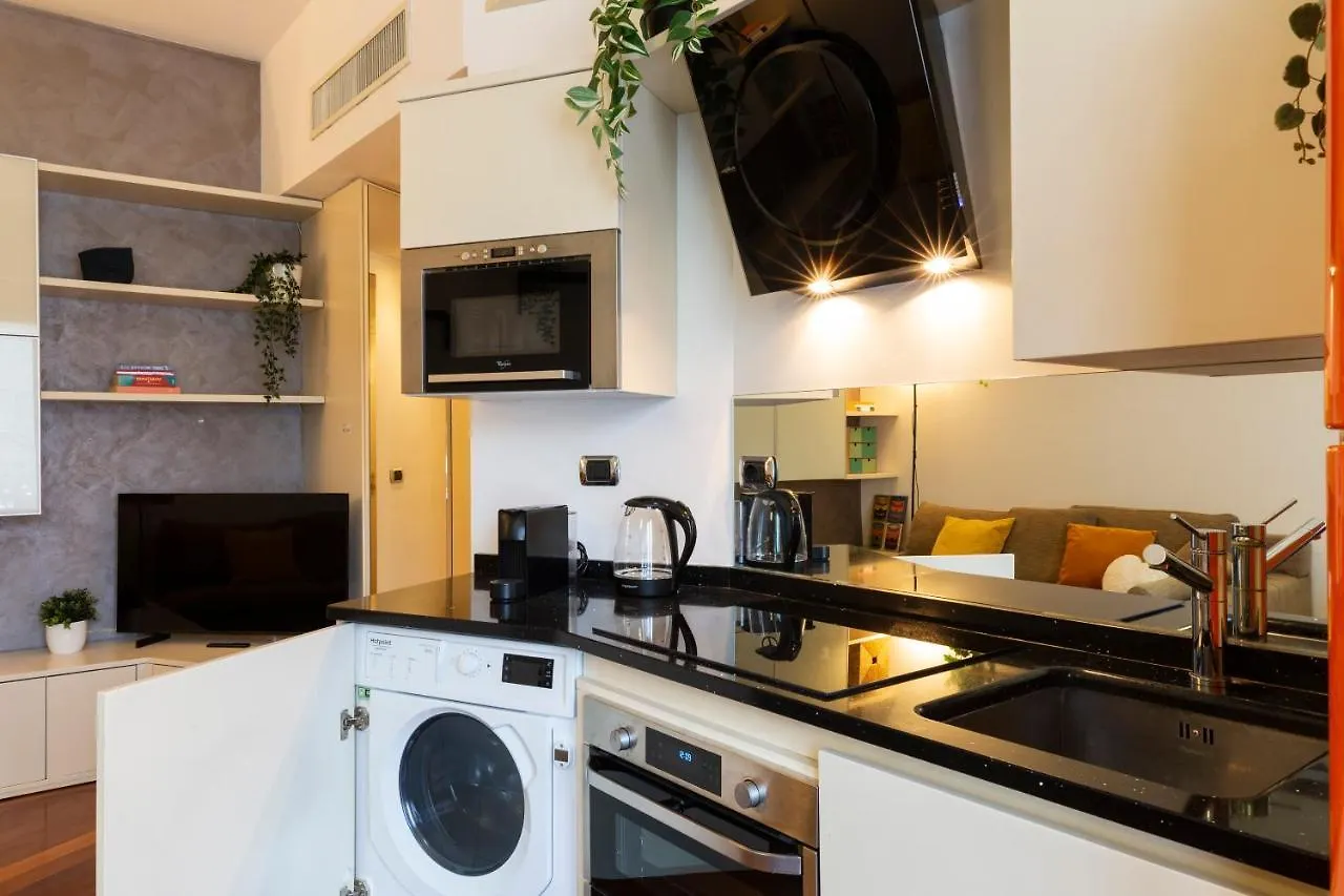 California Dreaming Apartment Milan 0*,  Italy