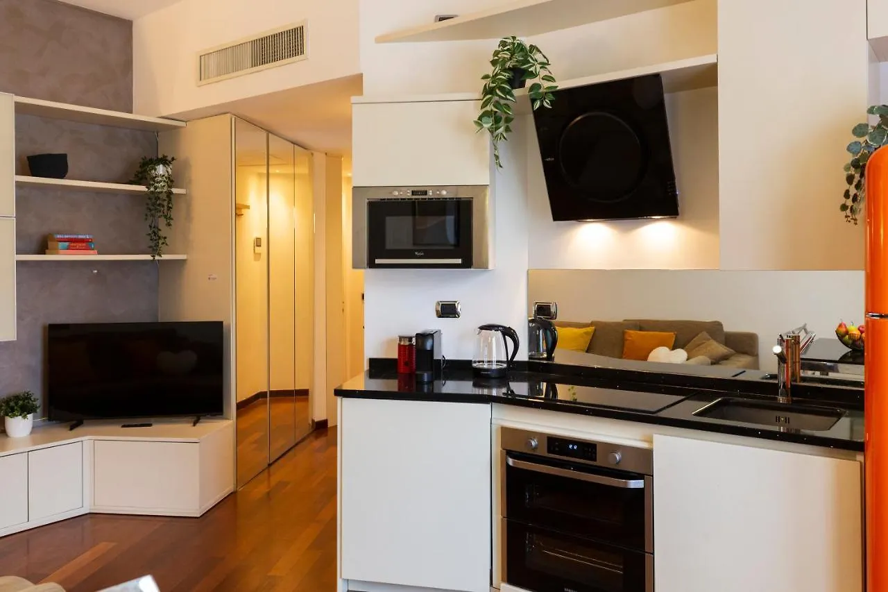California Dreaming Apartment Milan Italy