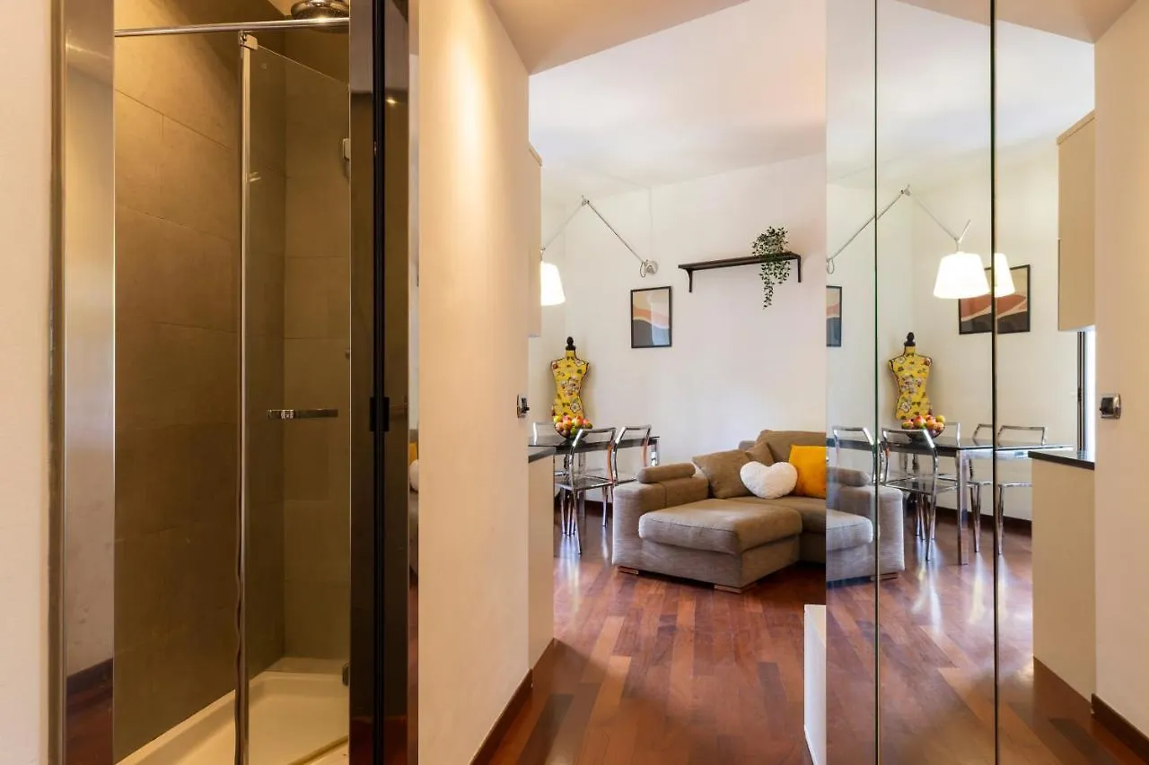 California Dreaming Apartment Milan