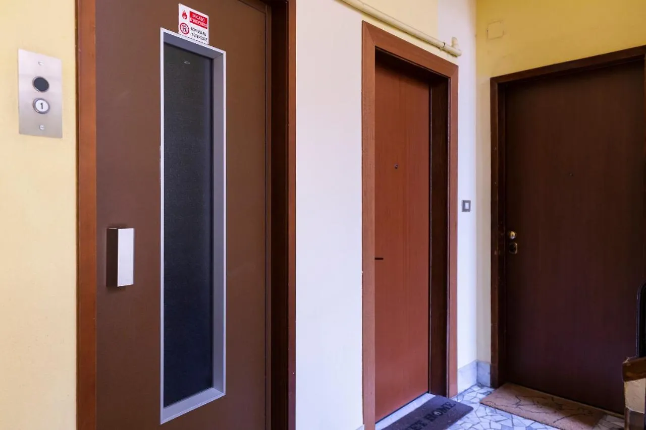 California Dreaming Apartment Milan Italy